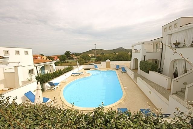 1 Bedroom - Apartment - For Sale