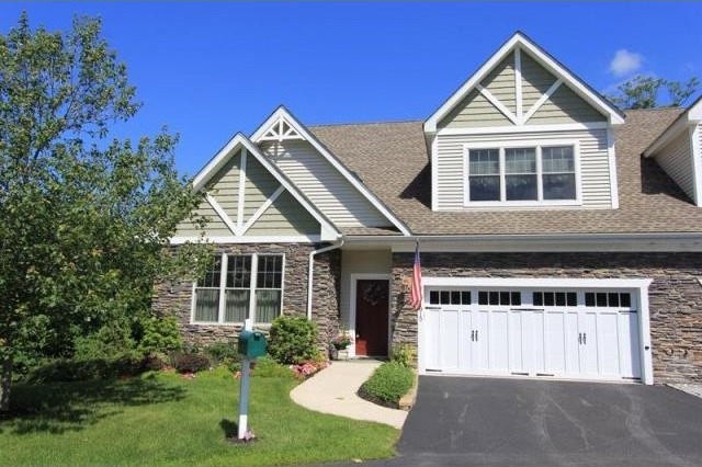 2 bedroom Condominium For Sale:..