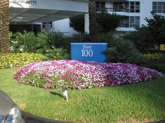 2 bedroom Flat For Sale: 19195 NE 36 CT.. - 2