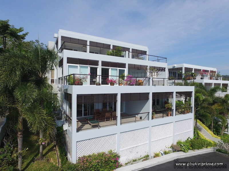 Spacious 2-Bedroom Sea-View Apartment -..