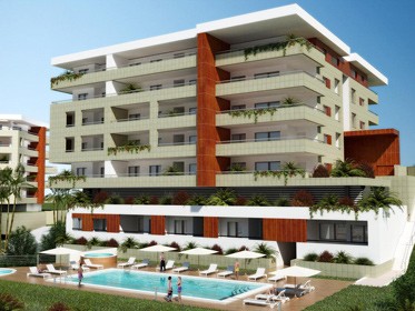CONDOMINIUM WITH POOL - 2