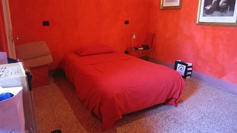 Homes for Sale in Lucca, Tuscany..
