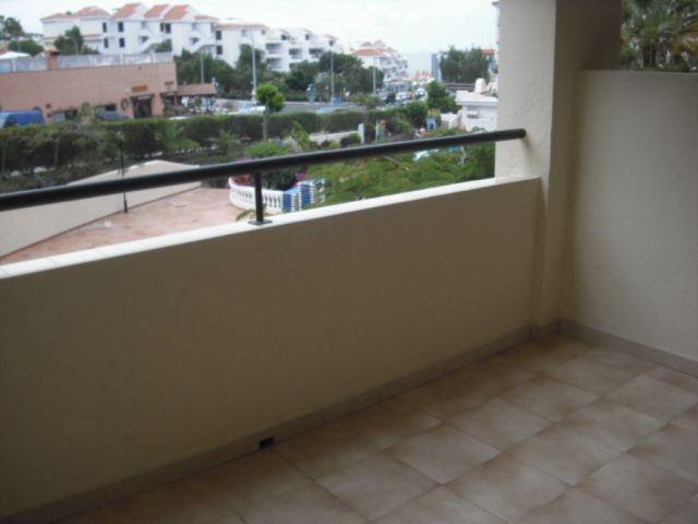 Castle Harbour, Los Cristianos.. - 2