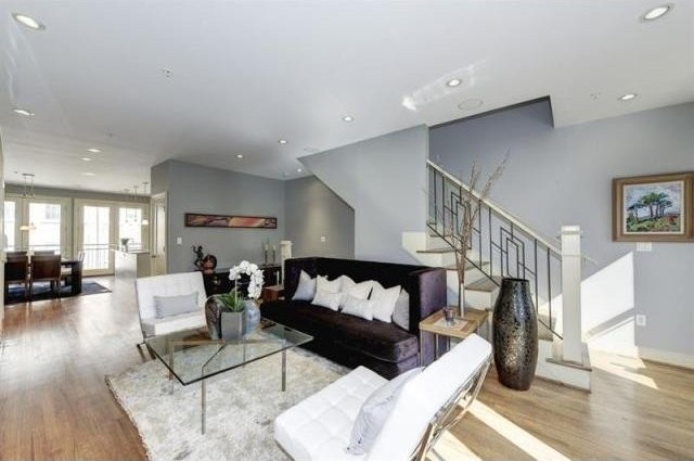 2 bedroom Duplex For Sale: 2906 18TH ST..