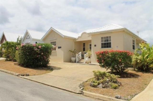 3 bedroom Property For Sale: Bakers..