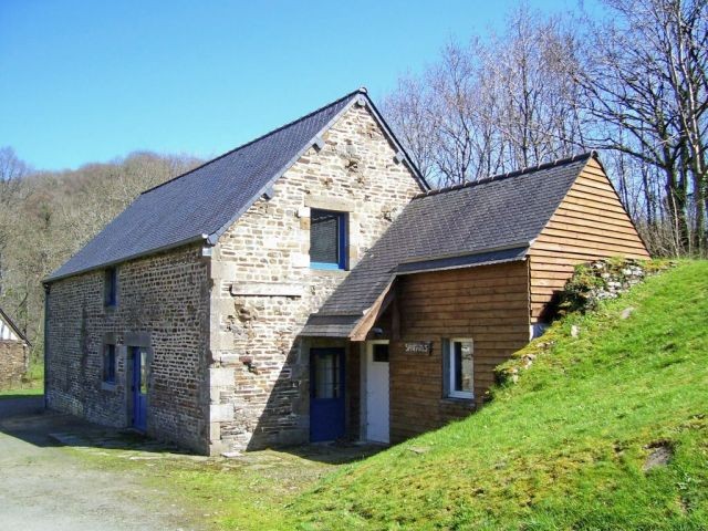 Rural Stone House To Finish Converting