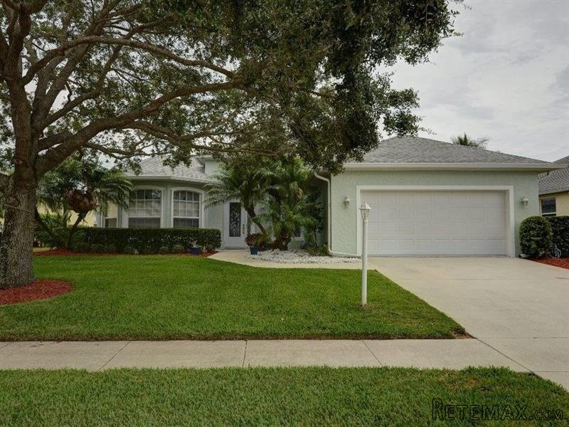 4 bedroom House For Sale: 210 55th..
