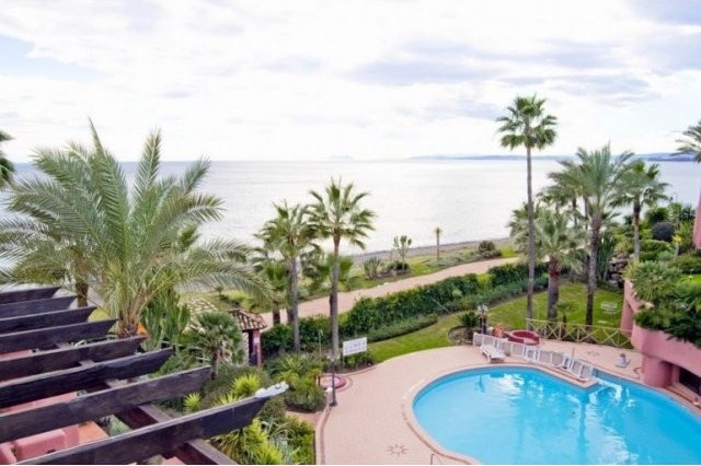 Duplex Penthouse Front Line Beach With..