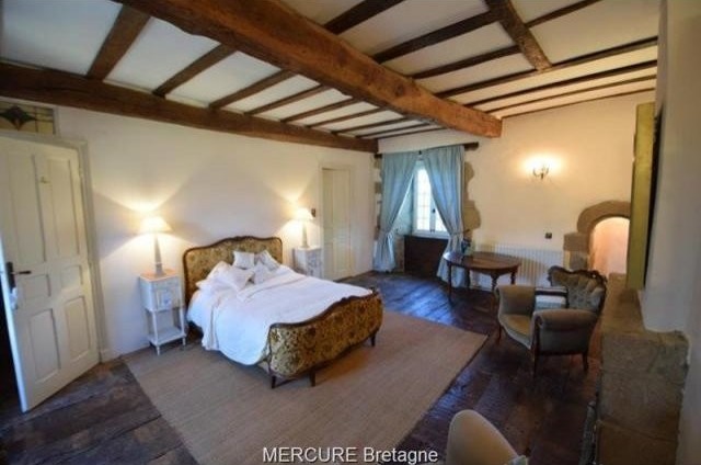 7 bedroom Manor House For Sale: 29530.. - 2
