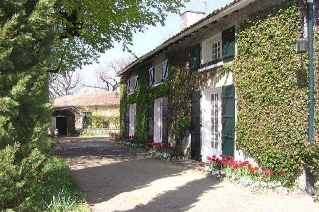 12 bedroom Character For Sale: 16000.. - 2