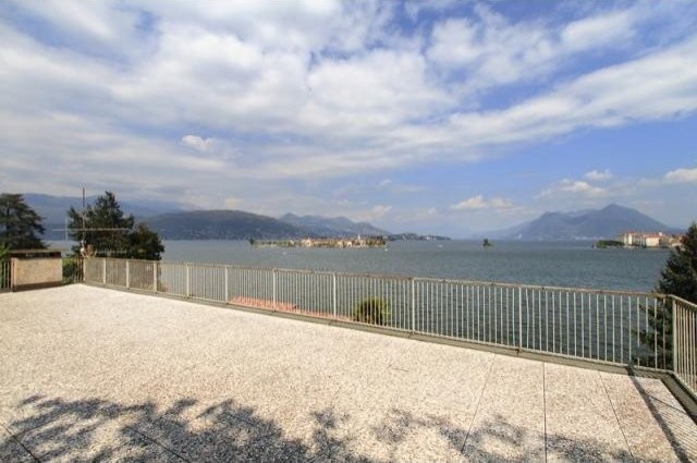 4 bedroom Villa For Sale: Baveno, IT - 2