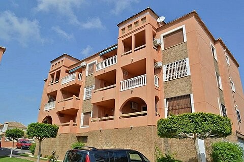* LUXURY 2 BED APARTMENT WITH..