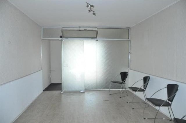 Flat For Sale: 69004 LYON - 2