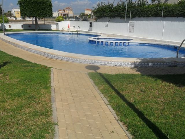 A 3 bed 2 bathroom Isabel - 2