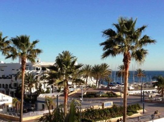Next to Marbella's yacthing harbour -..