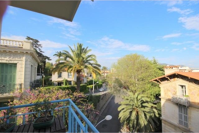 Impressive three bed at Parc Imperial - 2