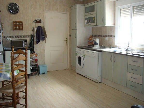 Villa - An attractive detached 1 level.. - 2