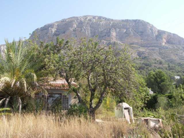 2 Bedroom Finca in Javea