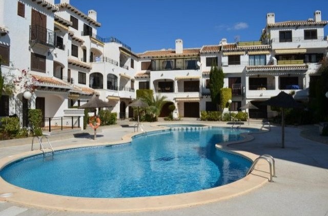 3 Bed Penthouse Apartment With Sea..