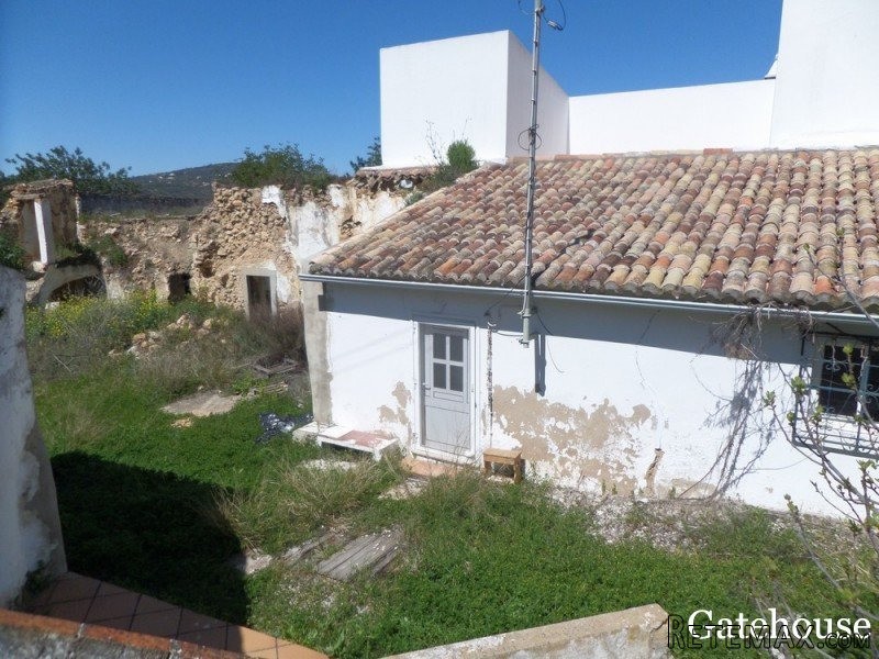 Plot With 2 Properties For Sale Estoi..