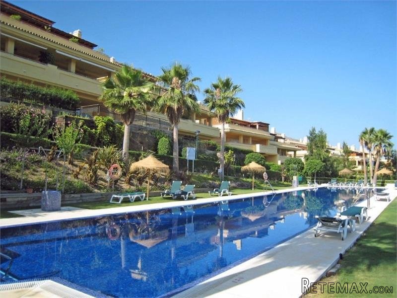 3 bedroom Apartment For Sale: Marbella