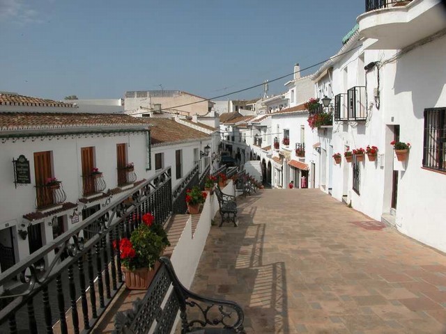 2 Bed Apartment for sale in Mijas