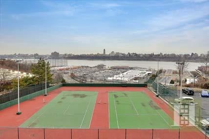 2 bedroom Apartment For Sale: 250 GORGE.. - 2
