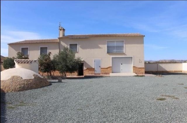 Cortijo For Sale Puerto Lumbreras..