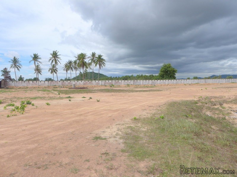 Huai Yai, lovely building plots in many..