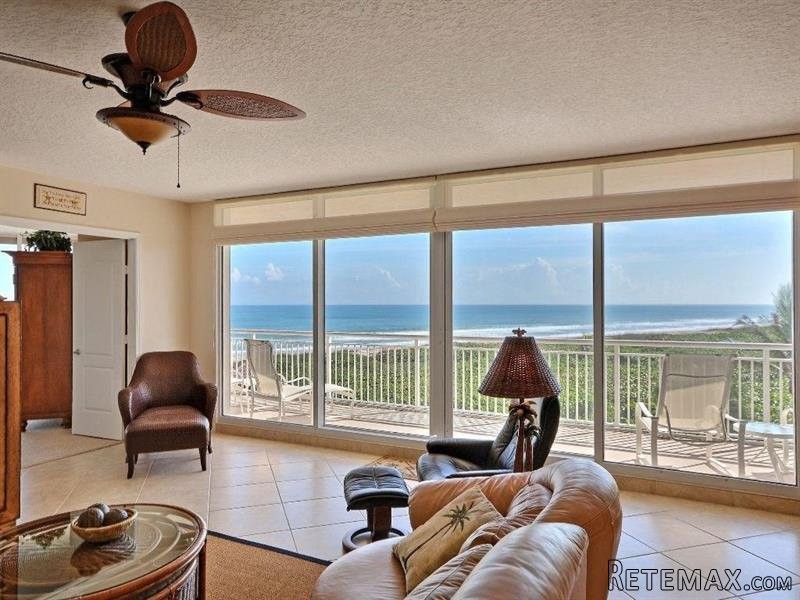 3 bedroom Flat For Sale: 3000 N Highway.. - 2