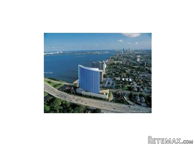 2 bedroom Flat For Sale: 601 NE 36 ST #.. - 2