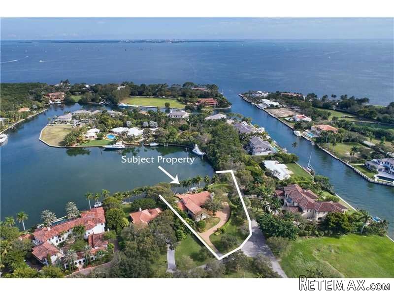 6 bedroom House For Sale: 135..