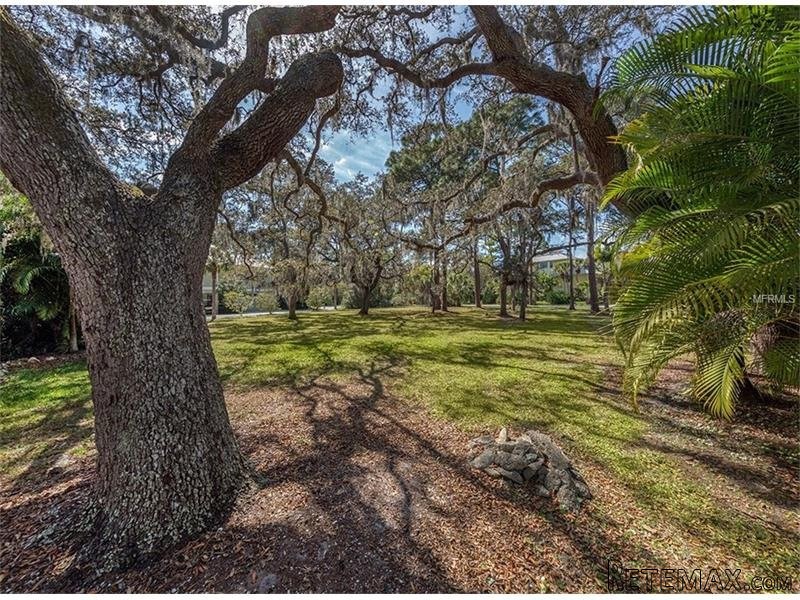 Land For Sale: Eagle Point Dr, Venice..
