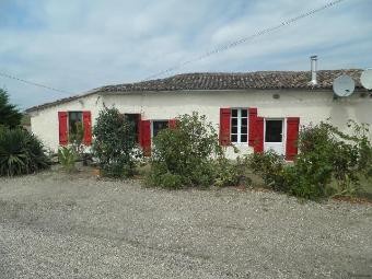 Charming, Bright And Airy House..