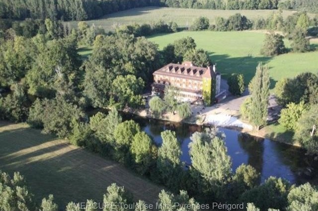 44 bedroom House For Sale: 24420.. - 2