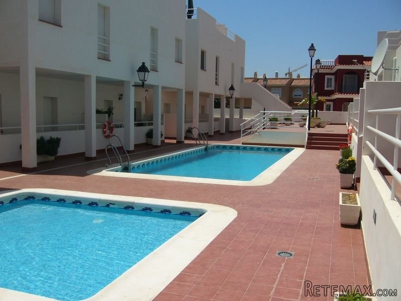 Ref.100785 . Apartment - Sales -..