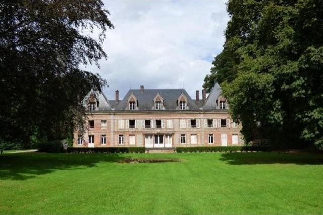 9 bedroom Castle For Sale: 60000 OISE - 2