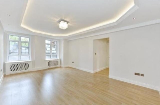 2 Bedrooms - Apartment - London - For..