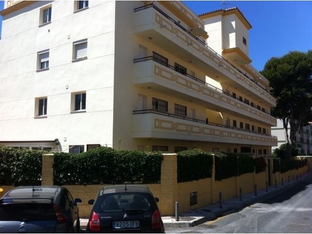 2 Bed Apartment for sale in Torremolinos
