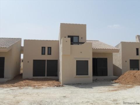3 bedroom Villa For Sale: Villa Olmo..