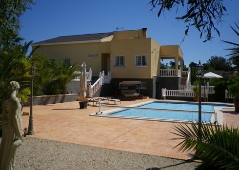 Large family home! - Villa in Alicante.. - 2