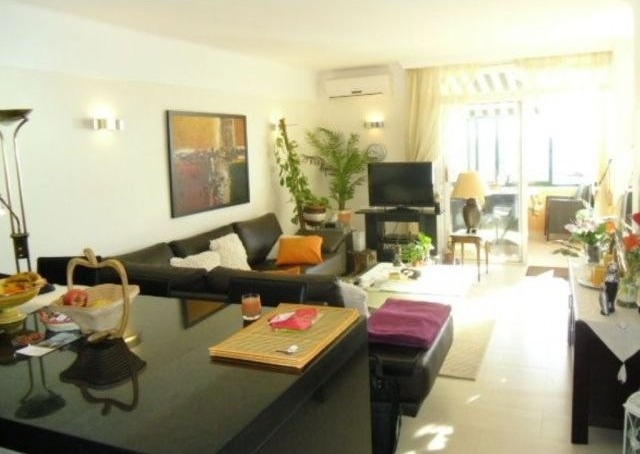 Top Floor, Terrazas de la Paz, Gold del..