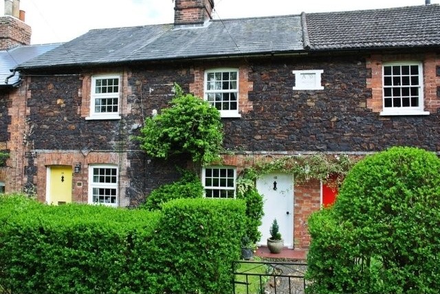 Windmill Hill, Wrotham Heath £285,000