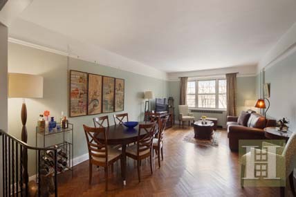 3 bedroom Apartment For Sale: 140..