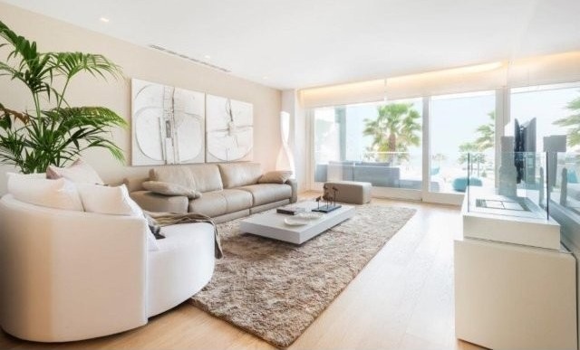 Luxurious firstline apartment complex.. - 2