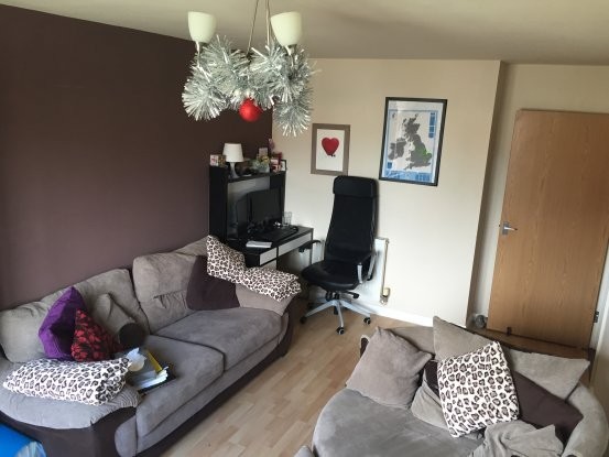 2 bedroom, Flat house for sale - 2