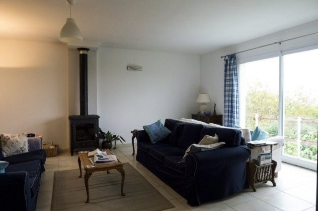 Recent Bungalow With Beautiful Views Of.. - 2