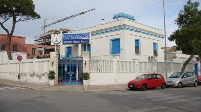 - Villa - For Sale