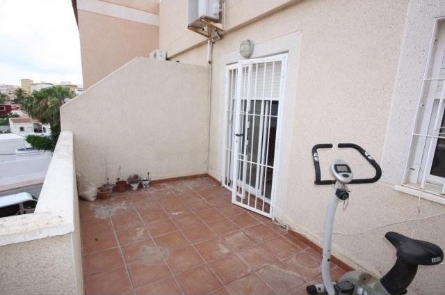 2 Bedroom Penthouse Apartment In..