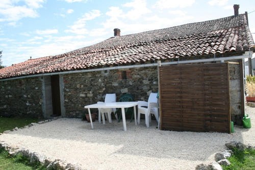 3 Bedroom Detached House For Sale - 2